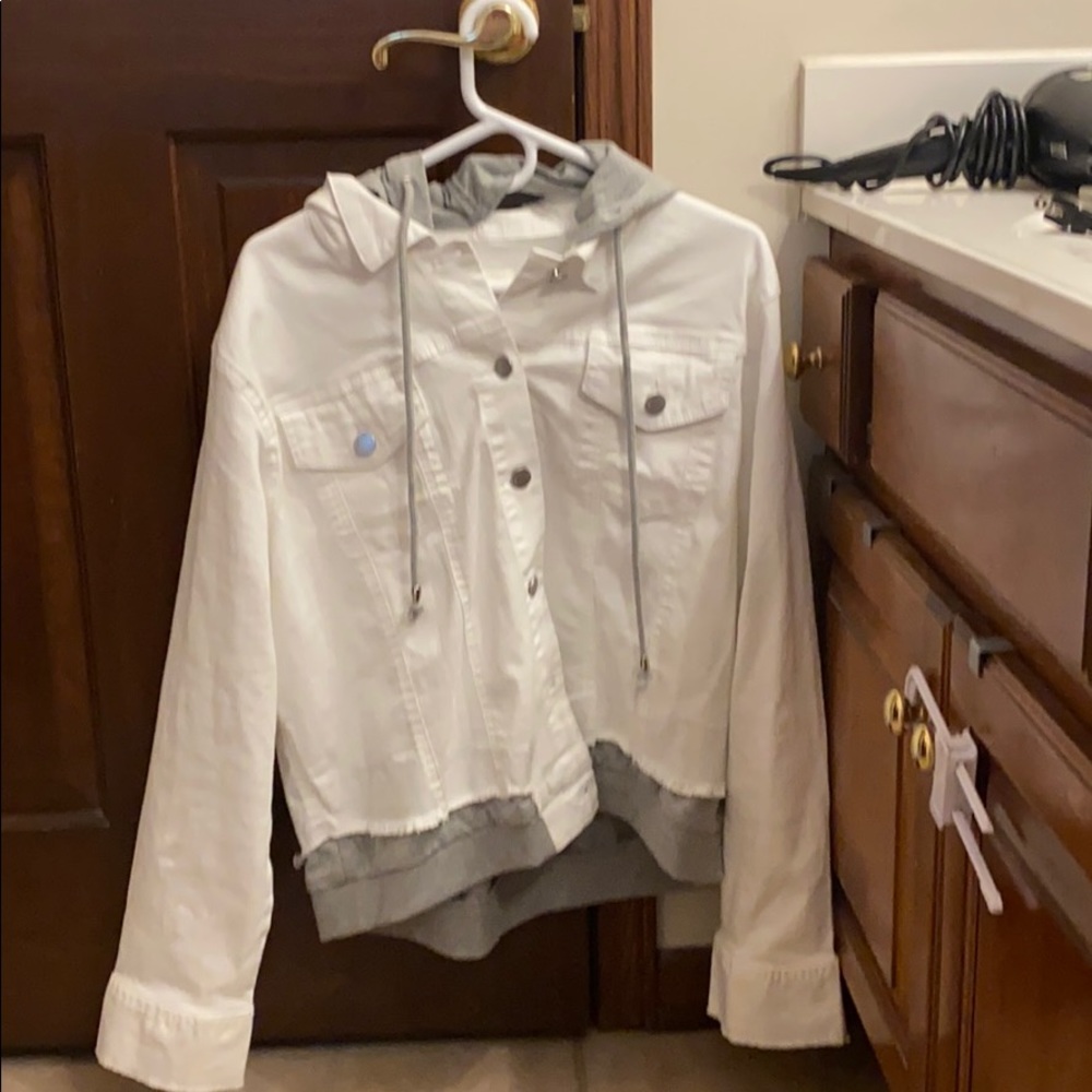 Adorable Jean Jacket-fits 16-18